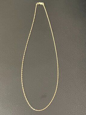 14k Gold 16in Twist Singapore Chain